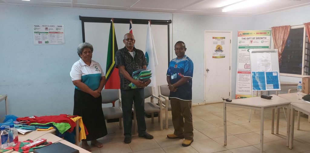 MSG SECRETARIAT HANDS OVER T-SHIRTS TO FIJI CYCLONE-RELIEF TEAM