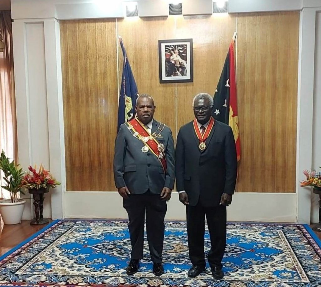 PM Sogavare awarded with highest PNG civilian award
