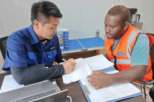 Working together across mountains and seas: The mutual dedication between CHEC and its Solomon Islands employee Hendry